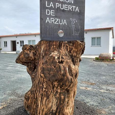 Hotel La Puerta De Arzúa Kültér fotó