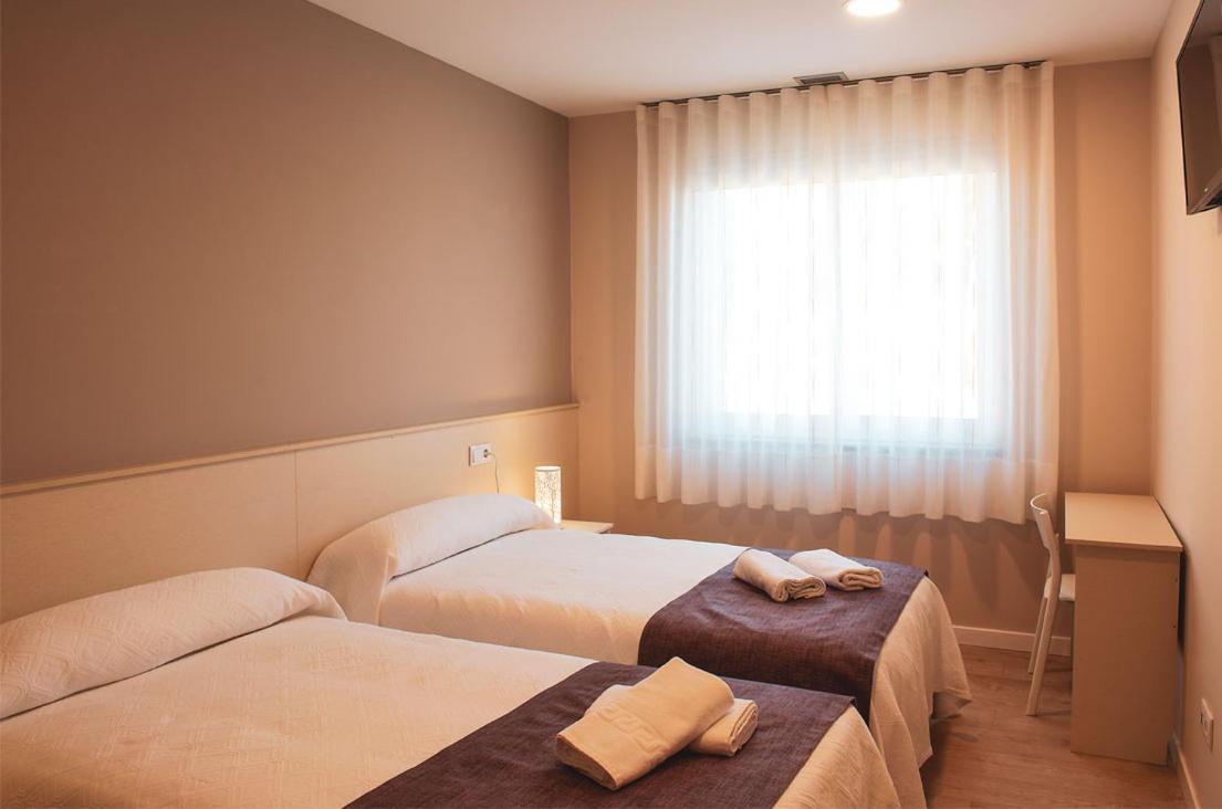 Hotel La Puerta De Arzúa Kültér fotó