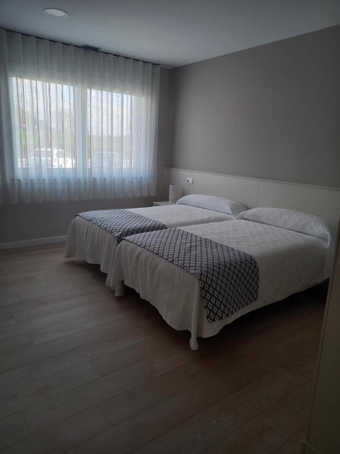 Hotel La Puerta De Arzúa Kültér fotó